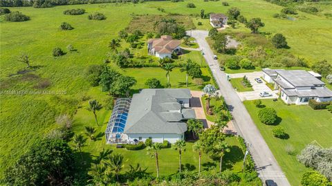 A home in Davie