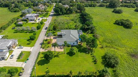 A home in Davie