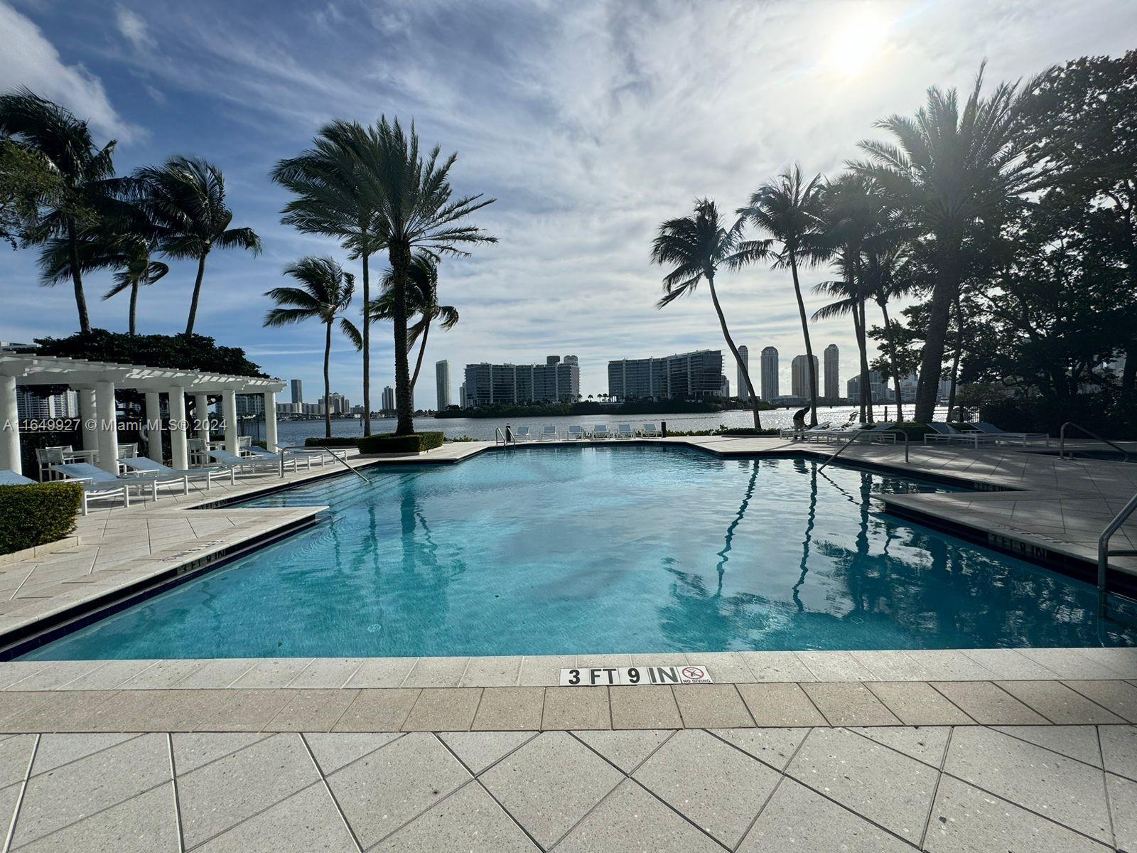 Rental Property at 3235 Ne 184th St 11103, Aventura, Miami-Dade County, Florida - Bedrooms: 2 
Bathrooms: 2  - $3,600 MO.