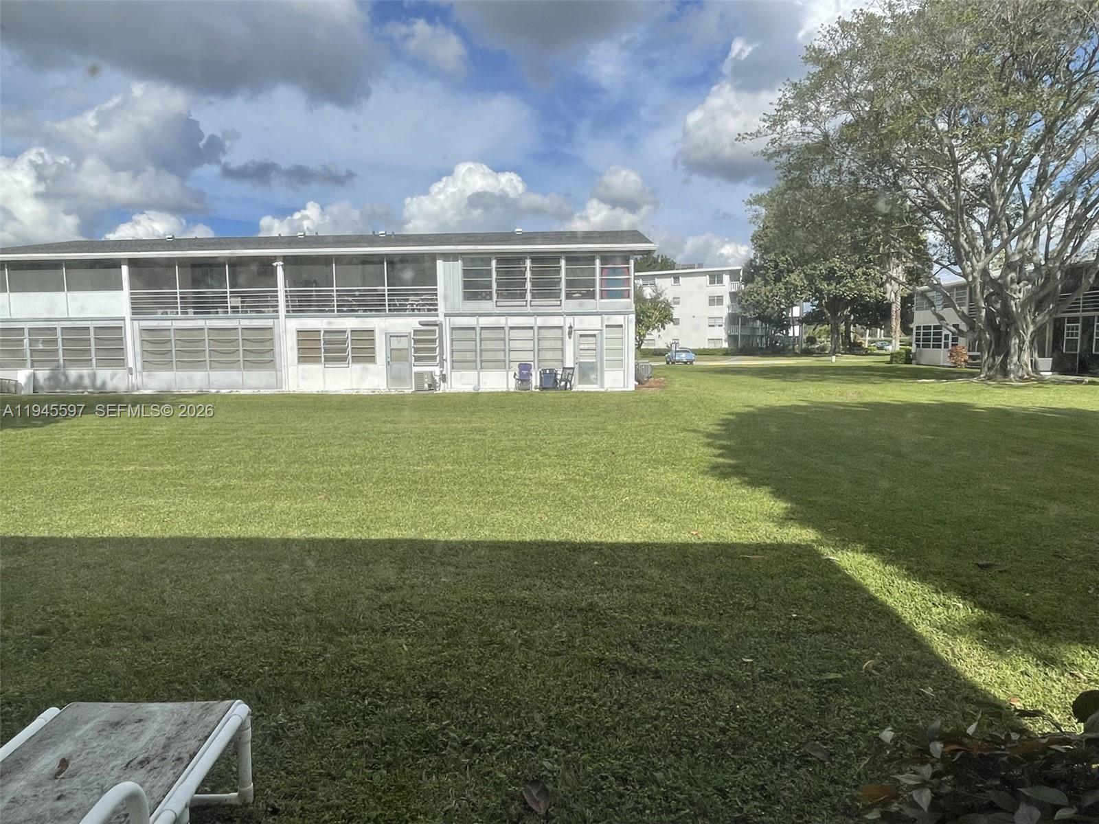 UPMINSTER E CONDO - Residential