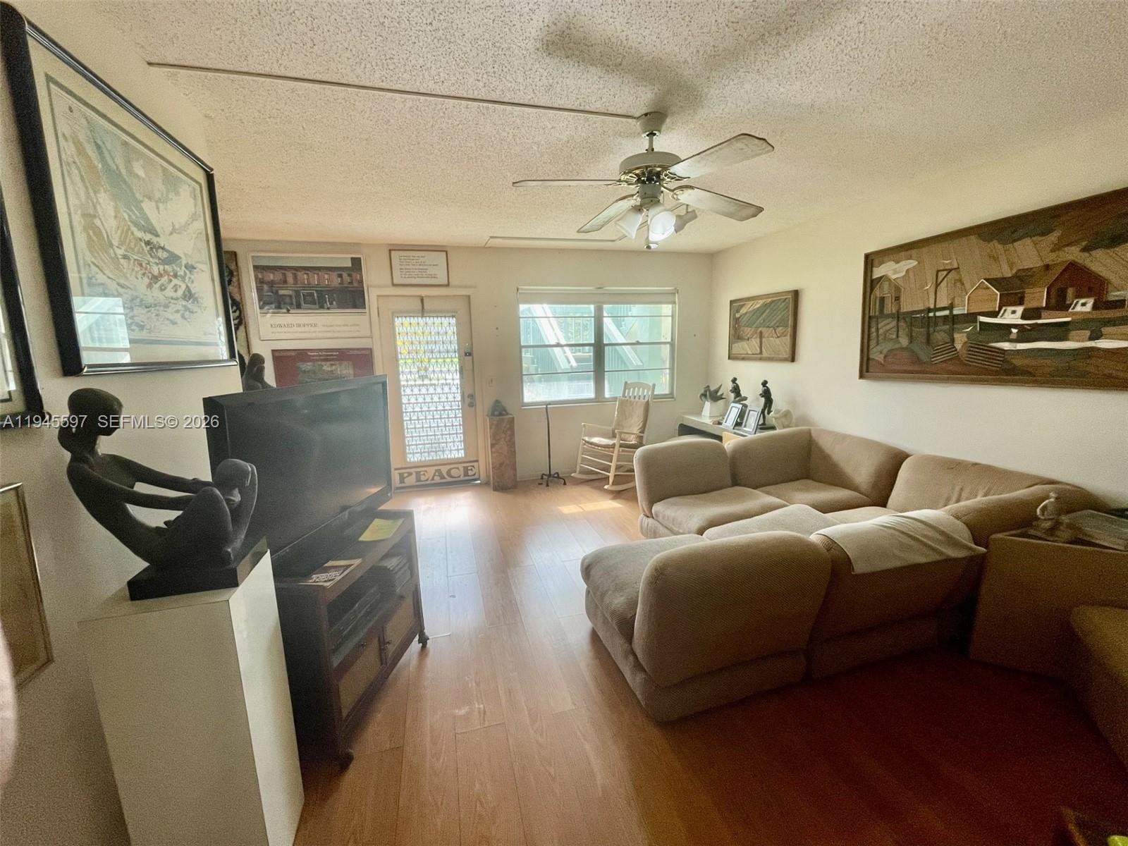 UPMINSTER E CONDO - Residential