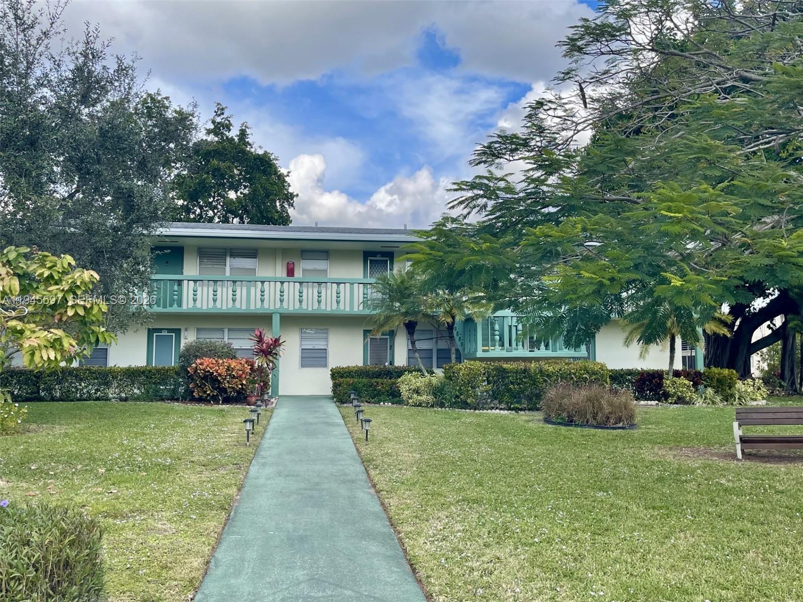 UPMINSTER E CONDO - Residential