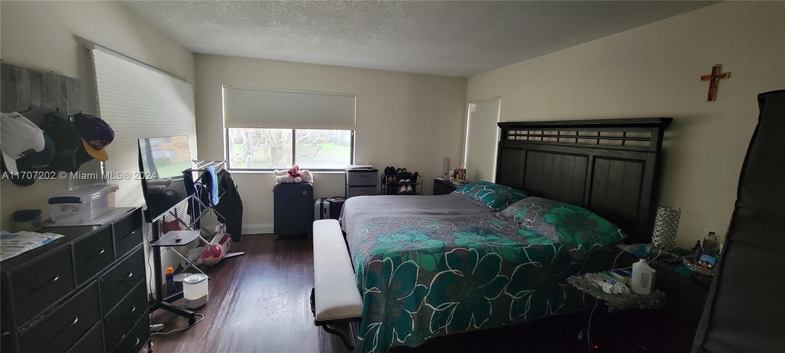GREEN LAKES CONDO 1 THRU - Residential