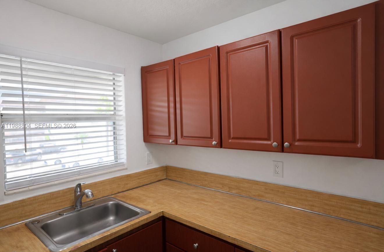 LAS BRISAS DEL CARIBE CON - Residential Lease