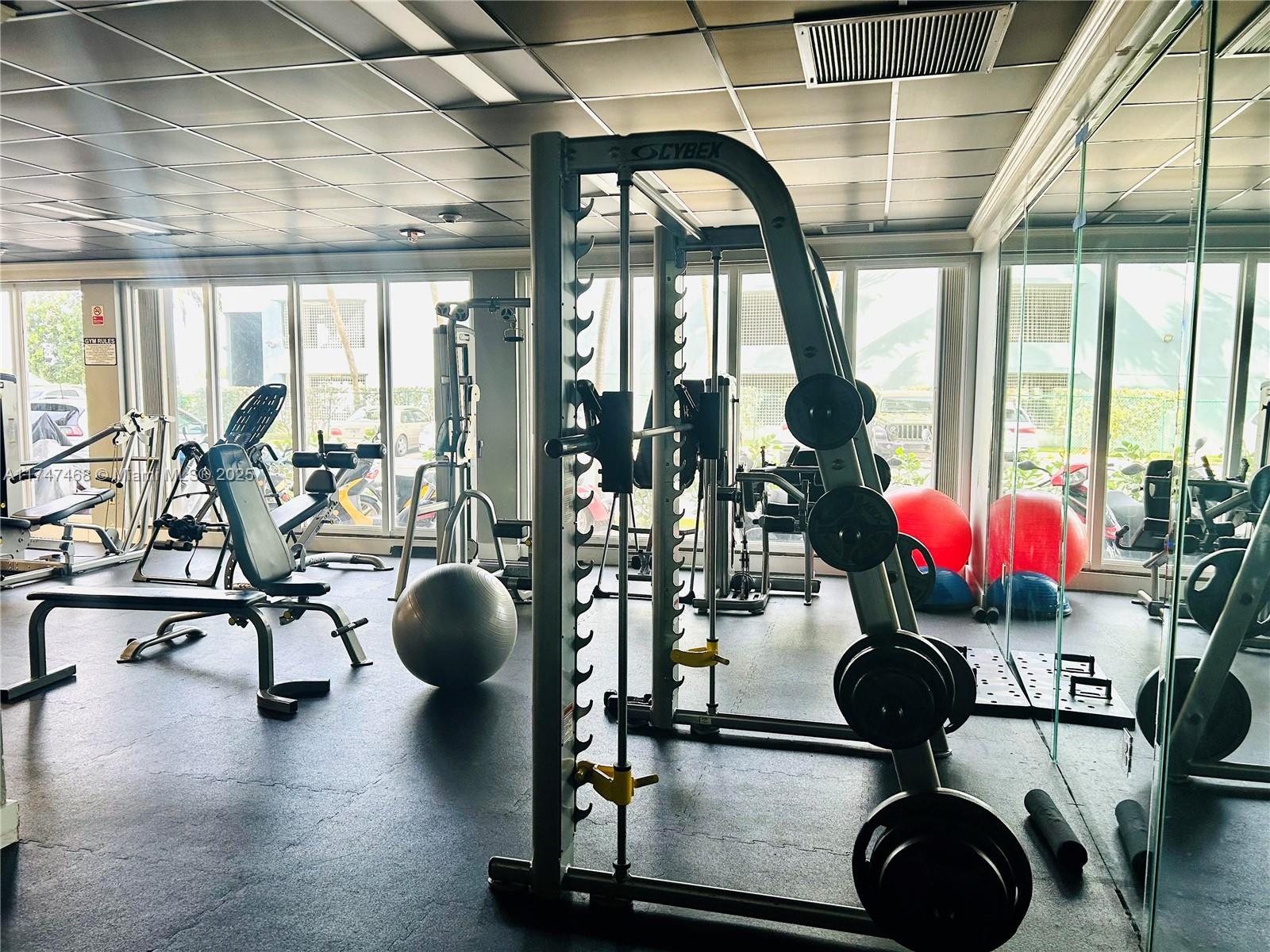 KENNEDY HOUSE CONDO - Residential