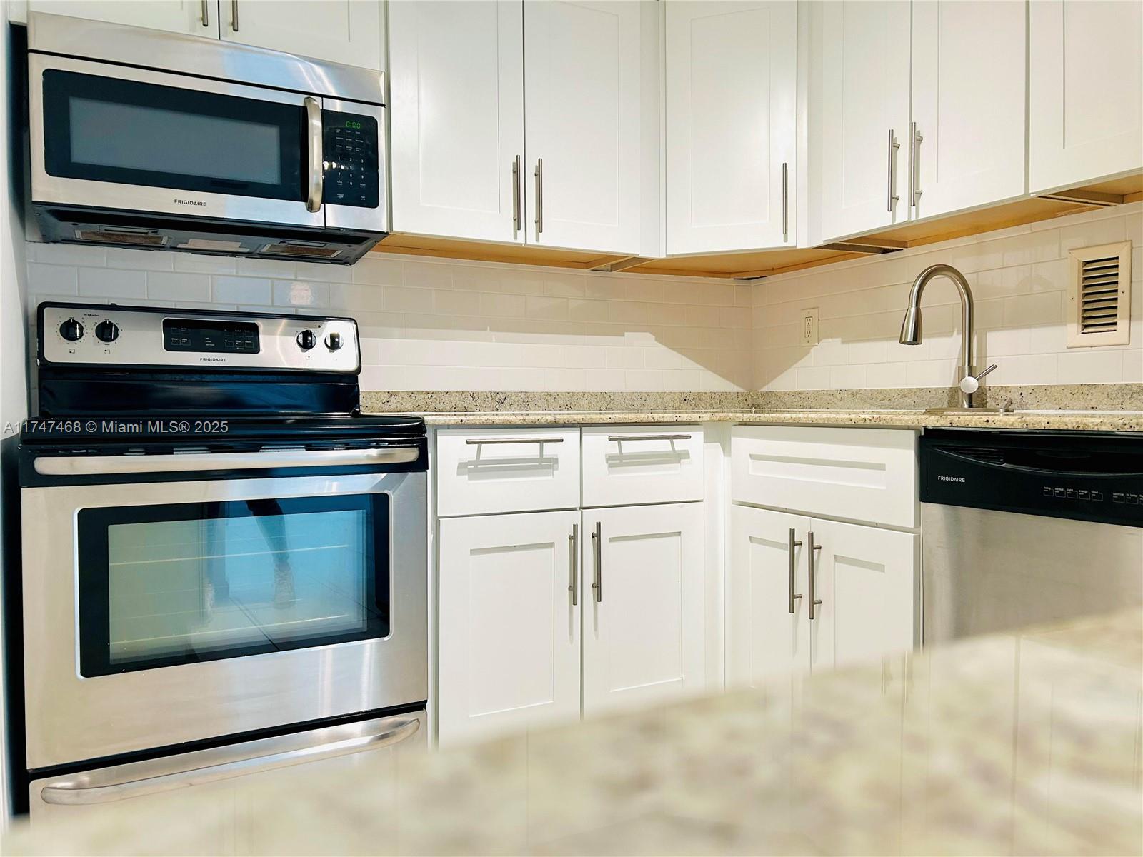 KENNEDY HOUSE CONDO - Residential