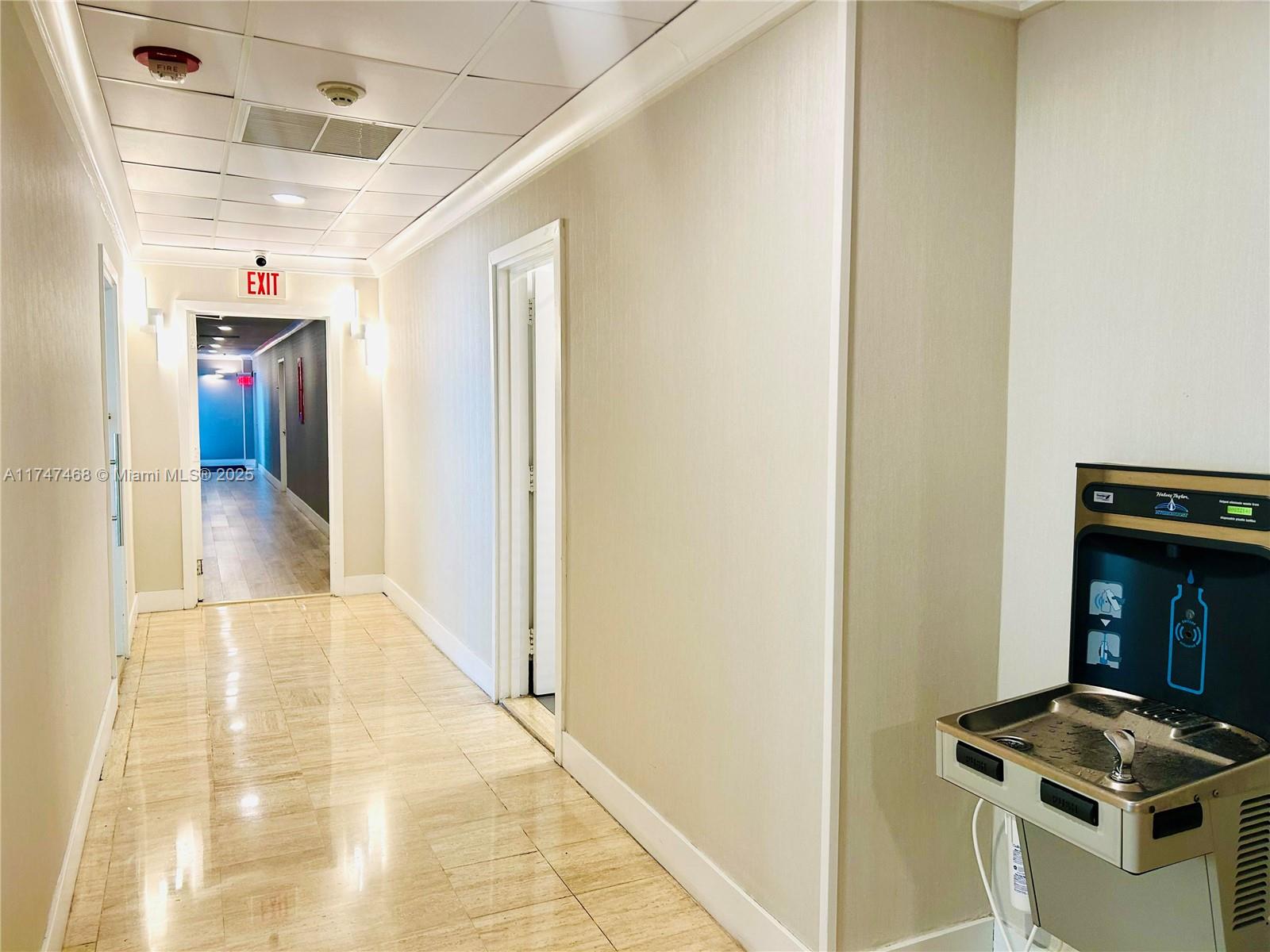 KENNEDY HOUSE CONDO - Residential