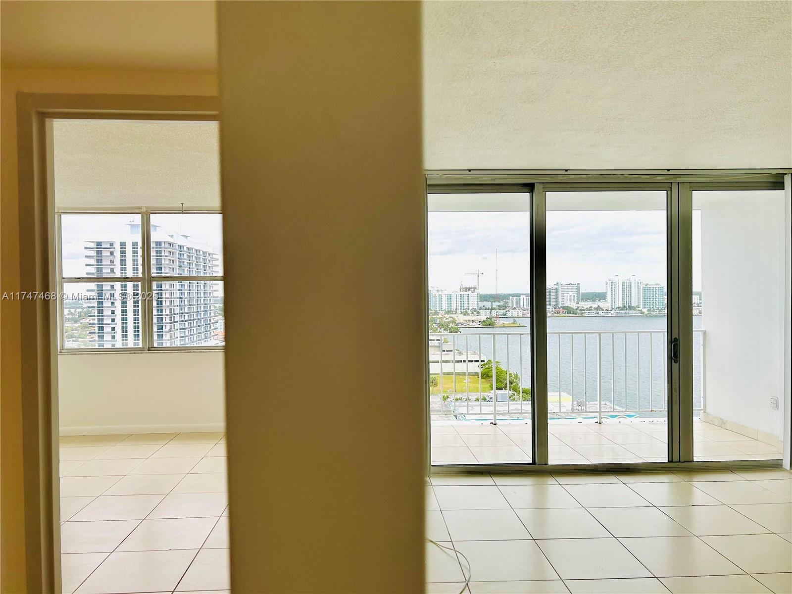 KENNEDY HOUSE CONDO - Residential