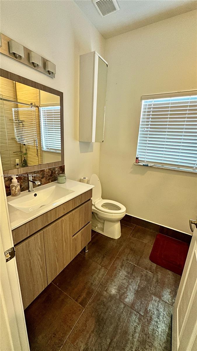 POD 12 AT MONARCH LAKES - Residential