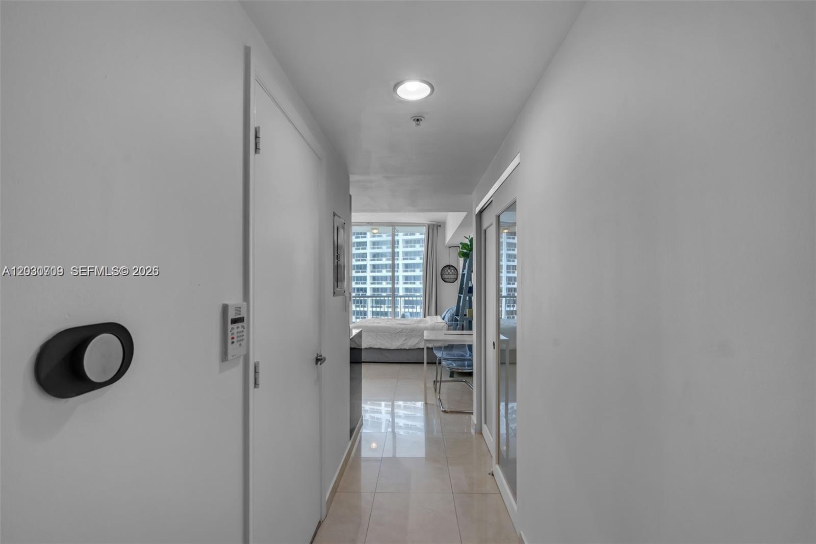 1750 N Bayshore Dr 1204
