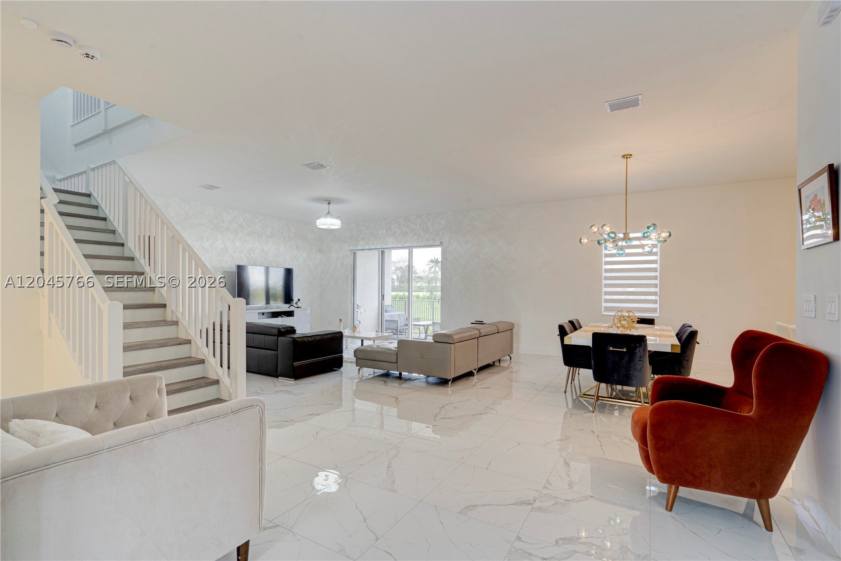 4367 SW 123 ln