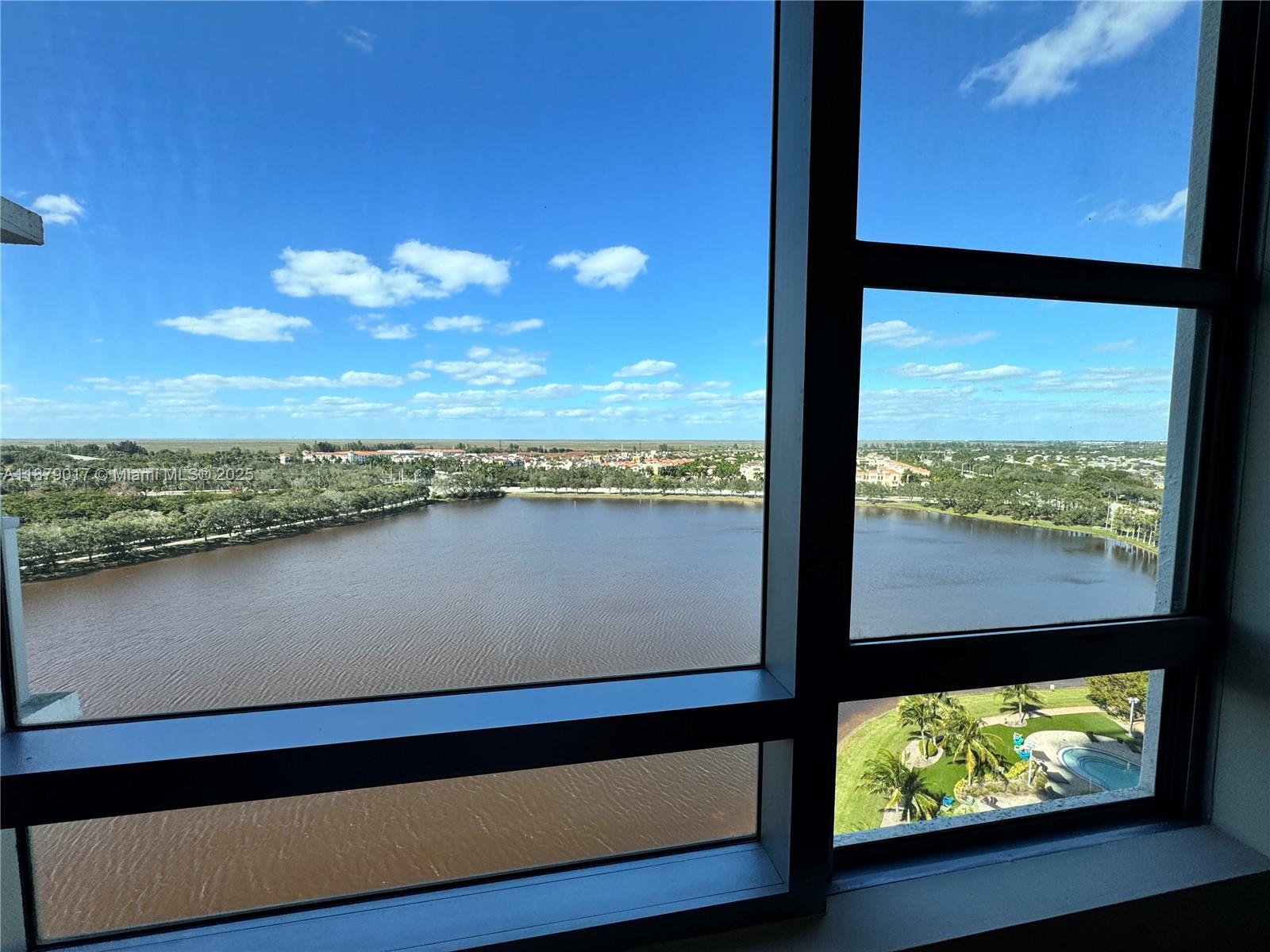 TAO SAWGRASS CONDOMINIUM - Residential