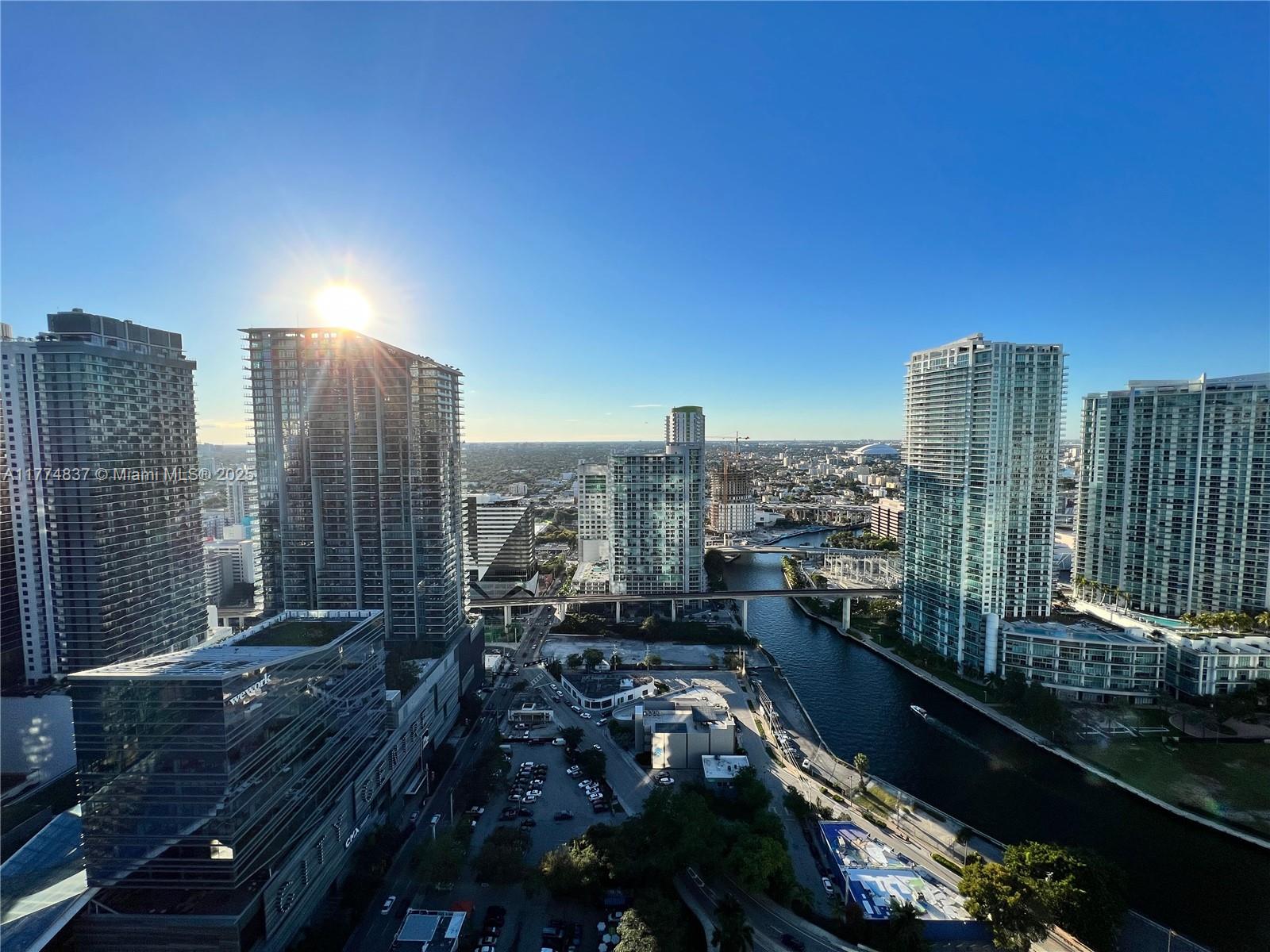 Rental Property at 68 Se 6th St 3308, Miami, Broward County, Florida - Bedrooms: 1 
Bathrooms: 2  - $4,600 MO.