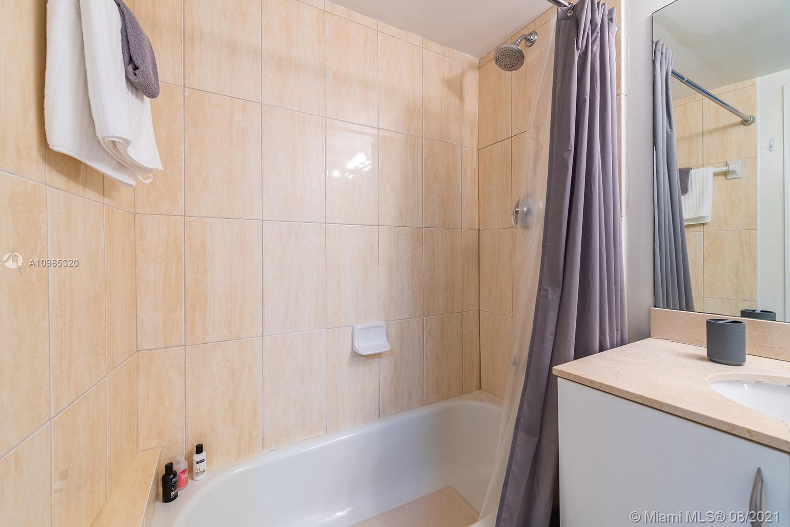 OPERA TOWER CONDO - Residential