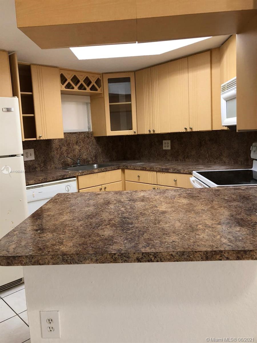 LAS VISTAS AT DORAL CONDO - Residential Lease