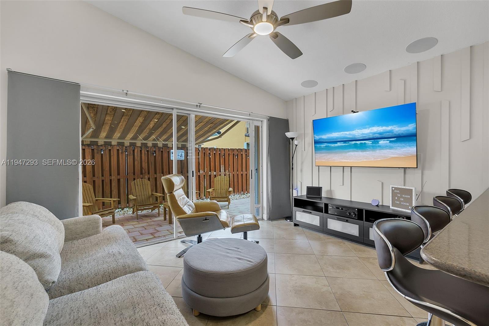 TURTLE RUN AT LAKES OF PA - Residential