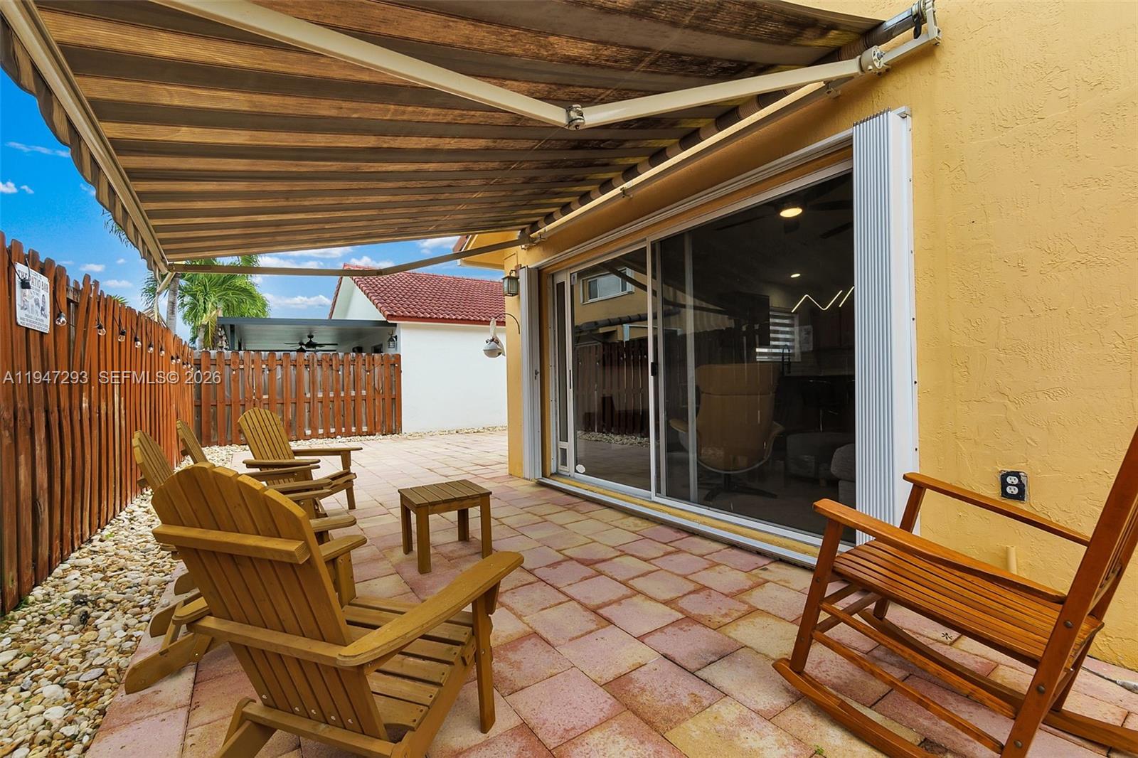 TURTLE RUN AT LAKES OF PA - Residential