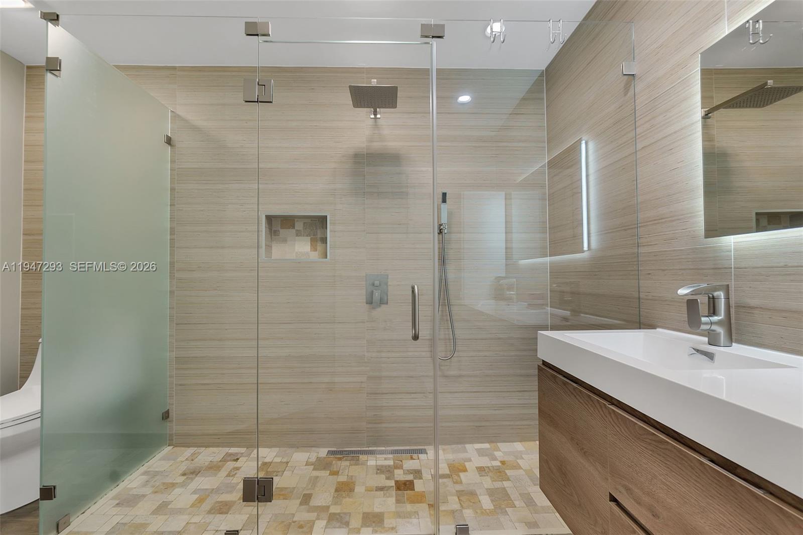 TURTLE RUN AT LAKES OF PA - Residential