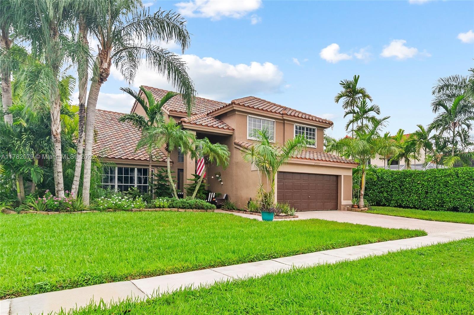 Property for Sale at 19313 Nw 11th St, Pembroke Pines, Miami-Dade County, Florida - Bedrooms: 4 
Bathrooms: 3  - $849,900