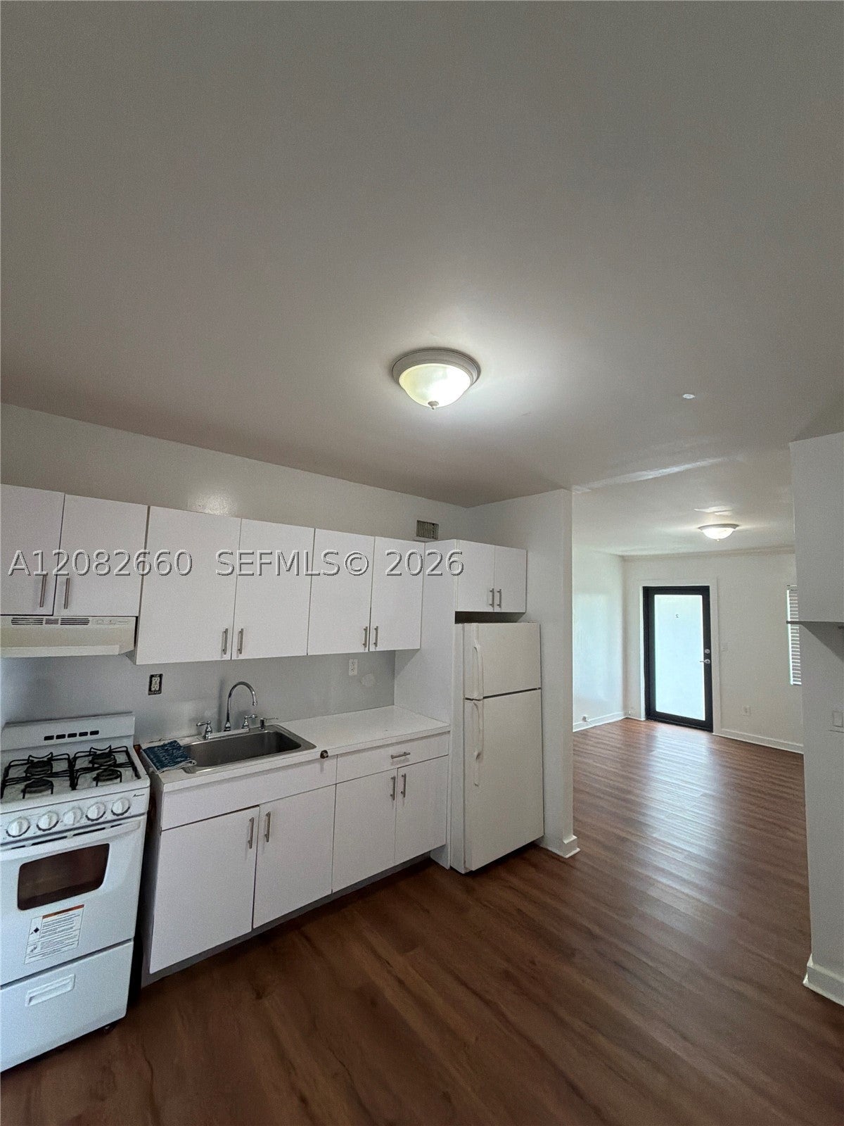 481 NW 30th St 2