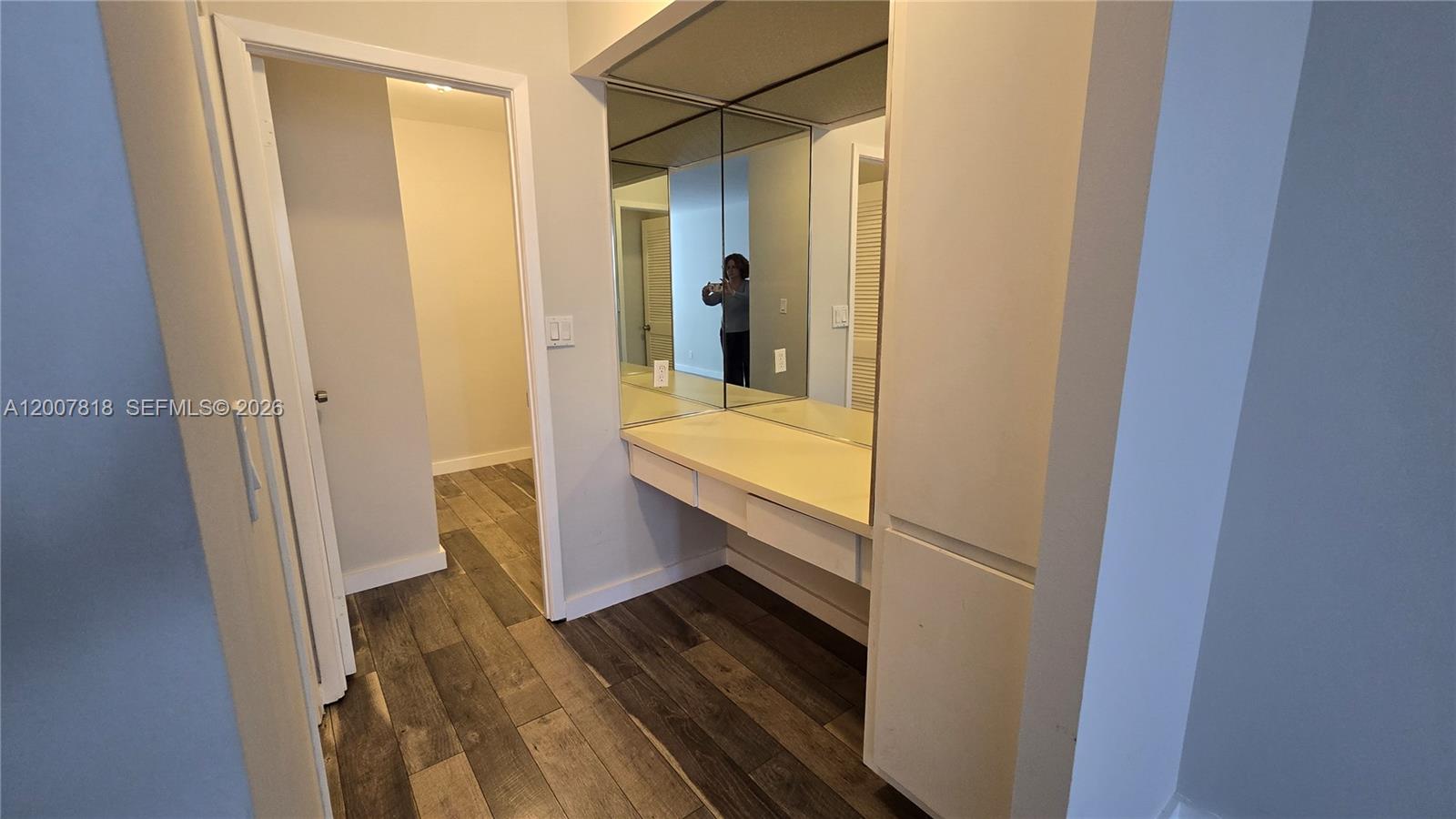 OLYMPUS CONDO PHASE C - Residential