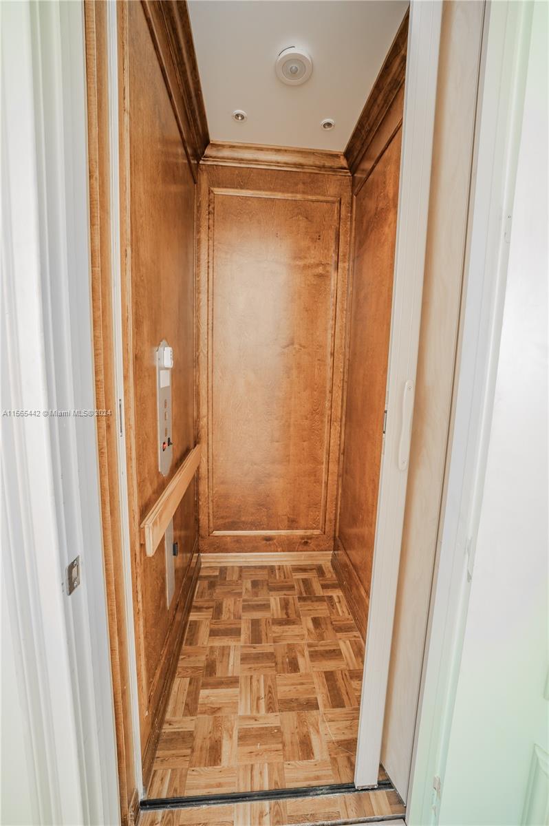 EASTERN SHORES 1ST ADD - Residential