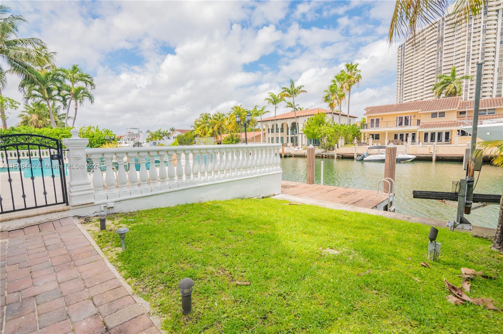 EASTERN SHORES 1ST ADD - Residential