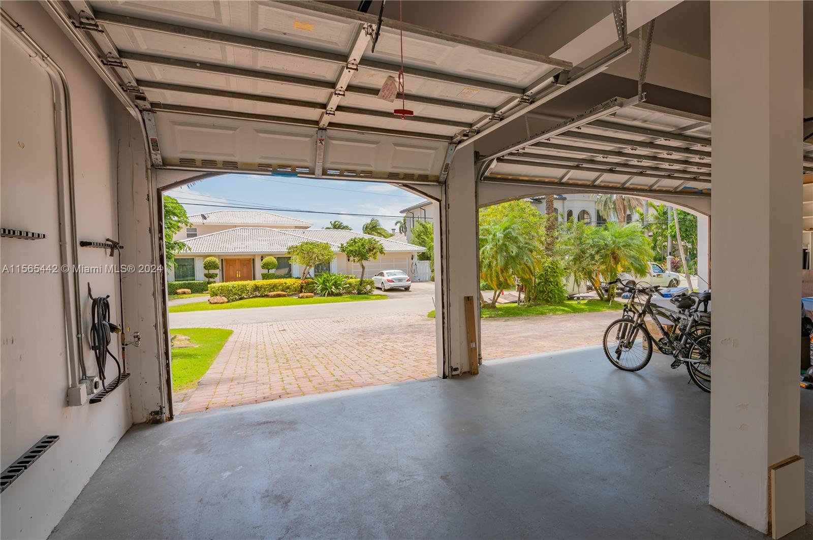 EASTERN SHORES 1ST ADD - Residential