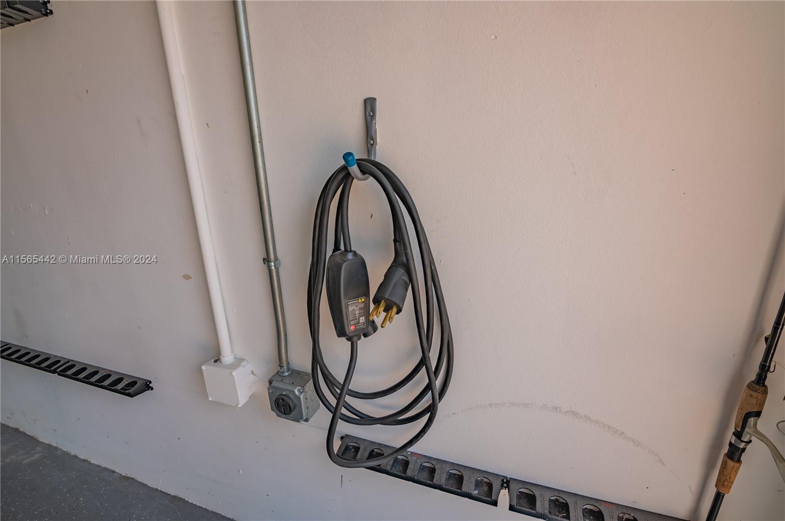 EASTERN SHORES 1ST ADD - Residential