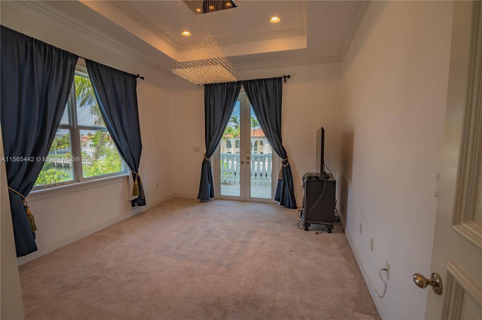 EASTERN SHORES 1ST ADD - Residential