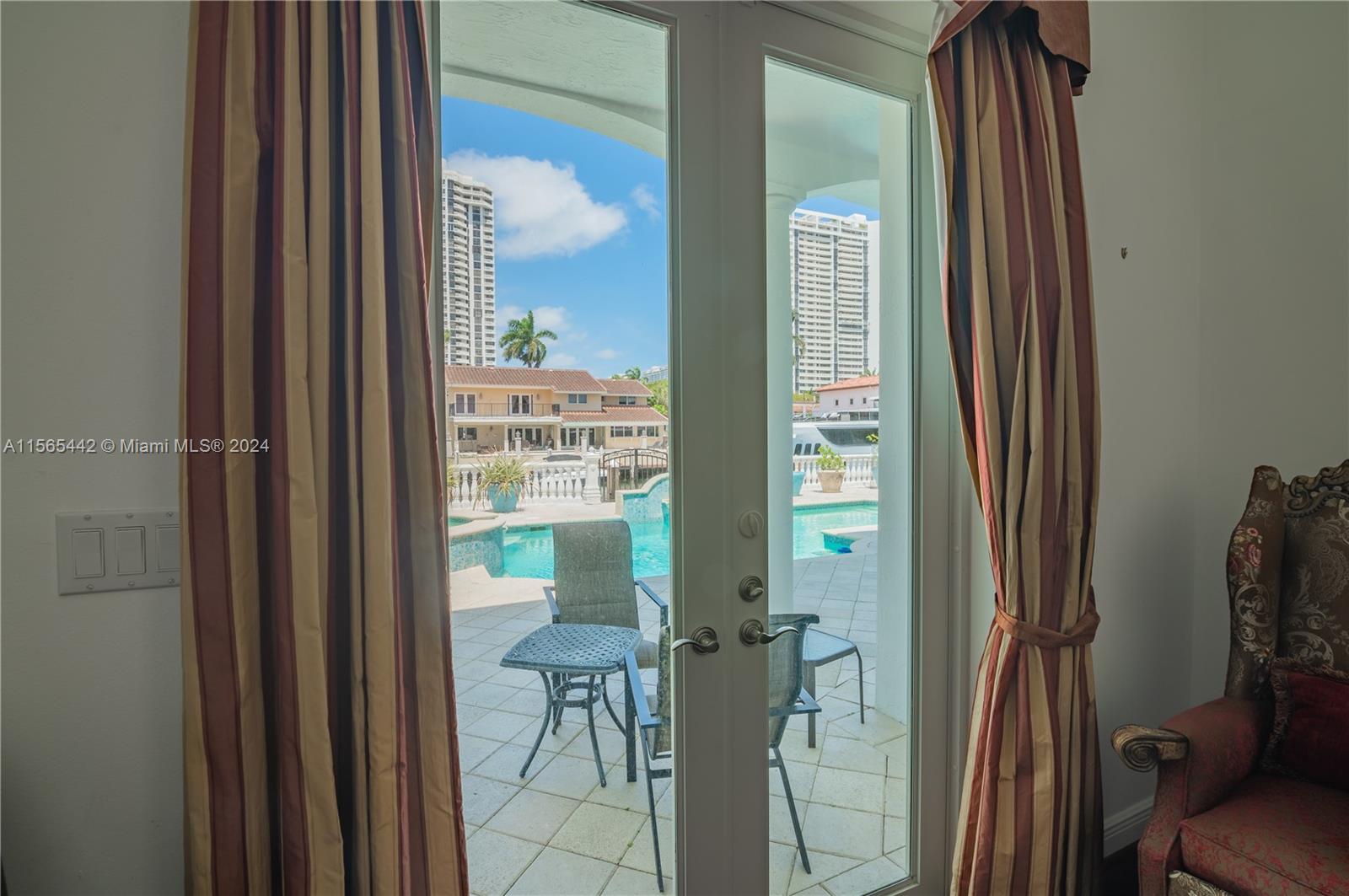 EASTERN SHORES 1ST ADD - Residential