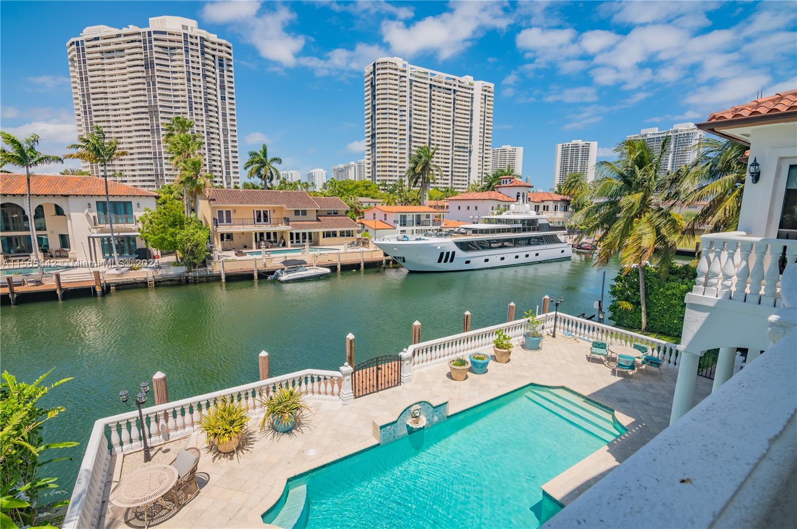 EASTERN SHORES 1ST ADD - Residential