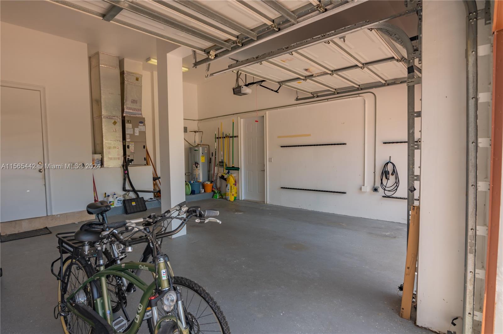 EASTERN SHORES 1ST ADD - Residential