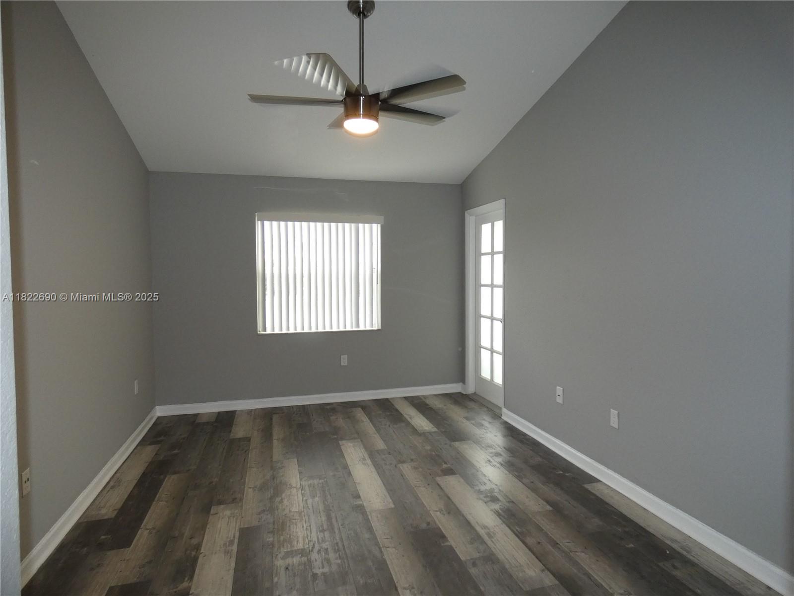 2850 N Oakland Forest Dr 304