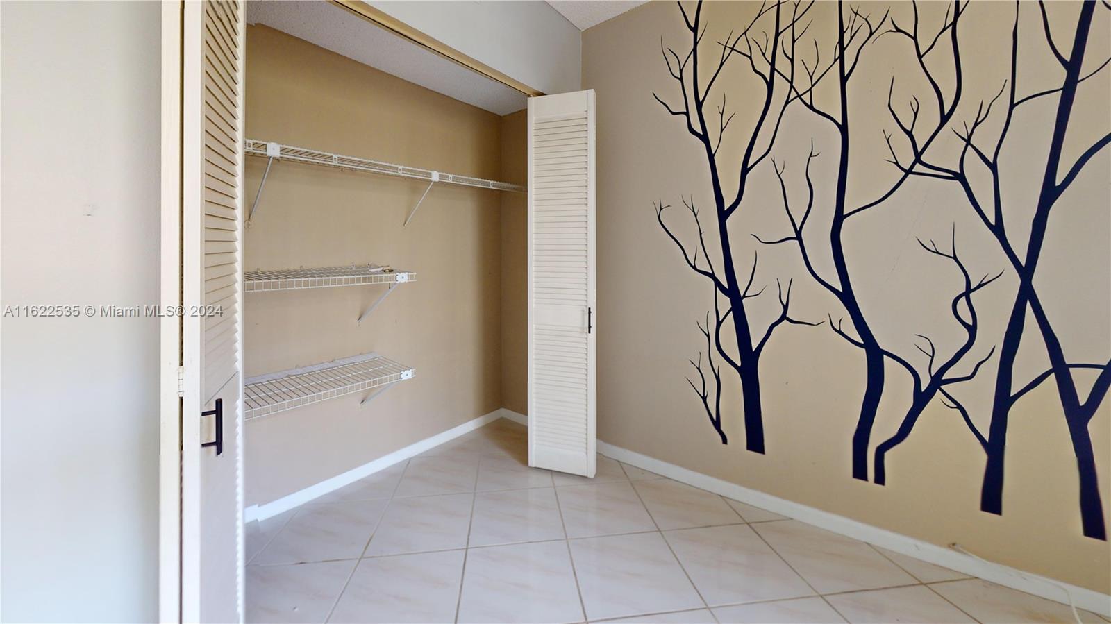 OLYMPUS CONDO - Residential Lease