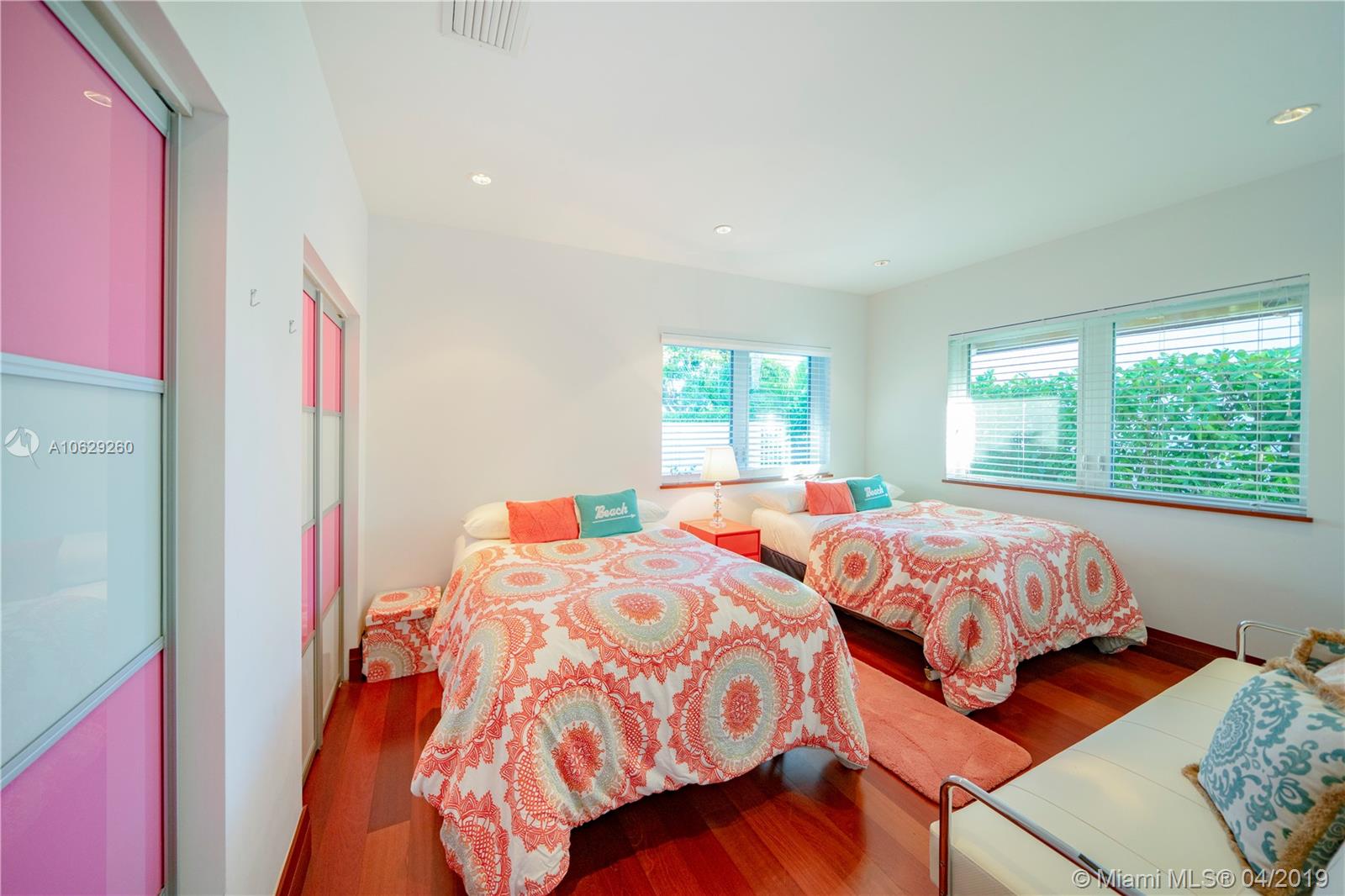 BAY HARBOR ISLAND - Residential