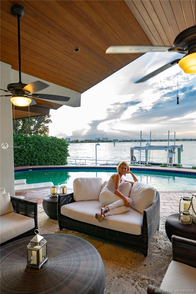 BAY HARBOR ISLAND - Residential