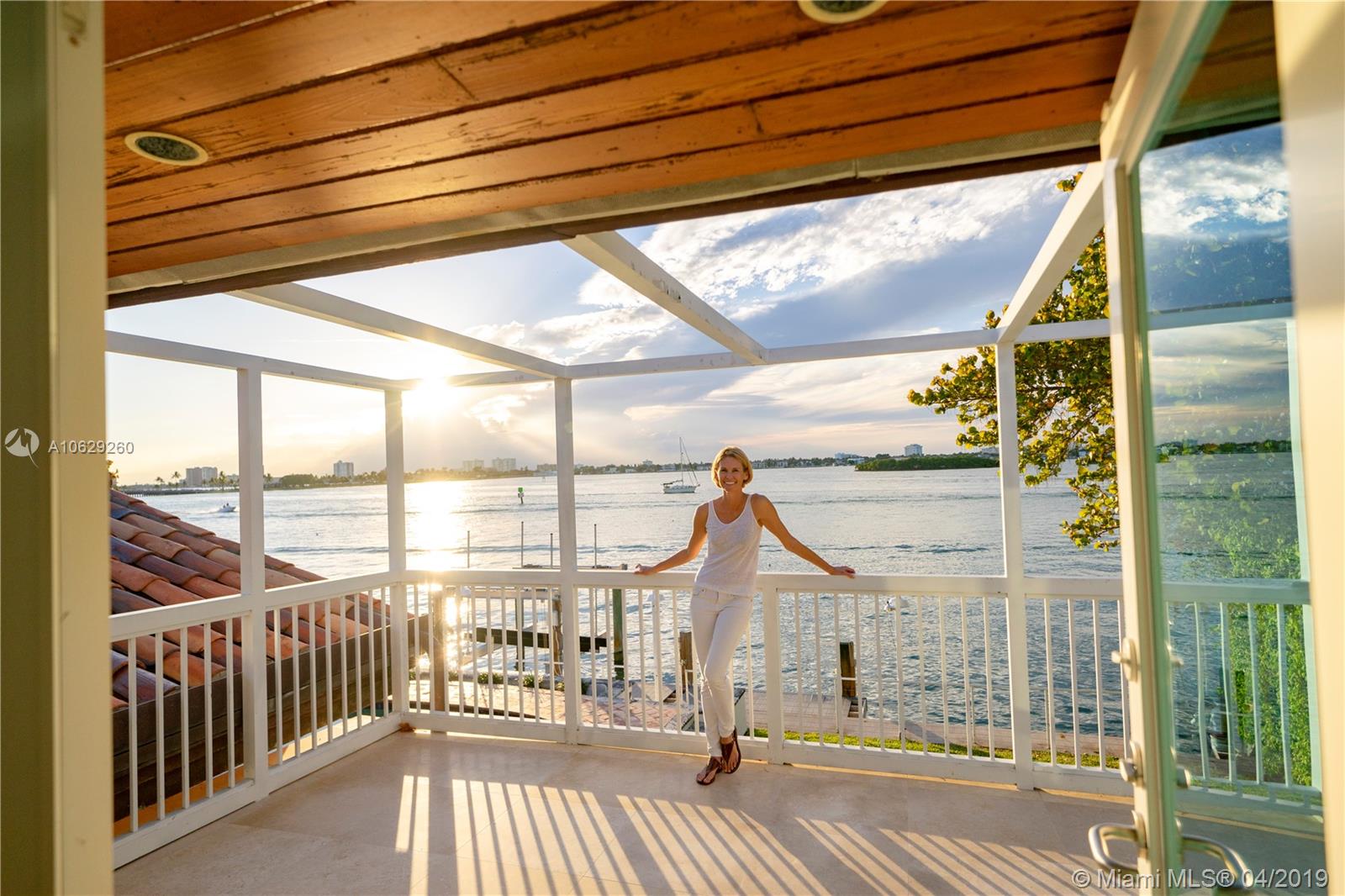 BAY HARBOR ISLAND - Residential