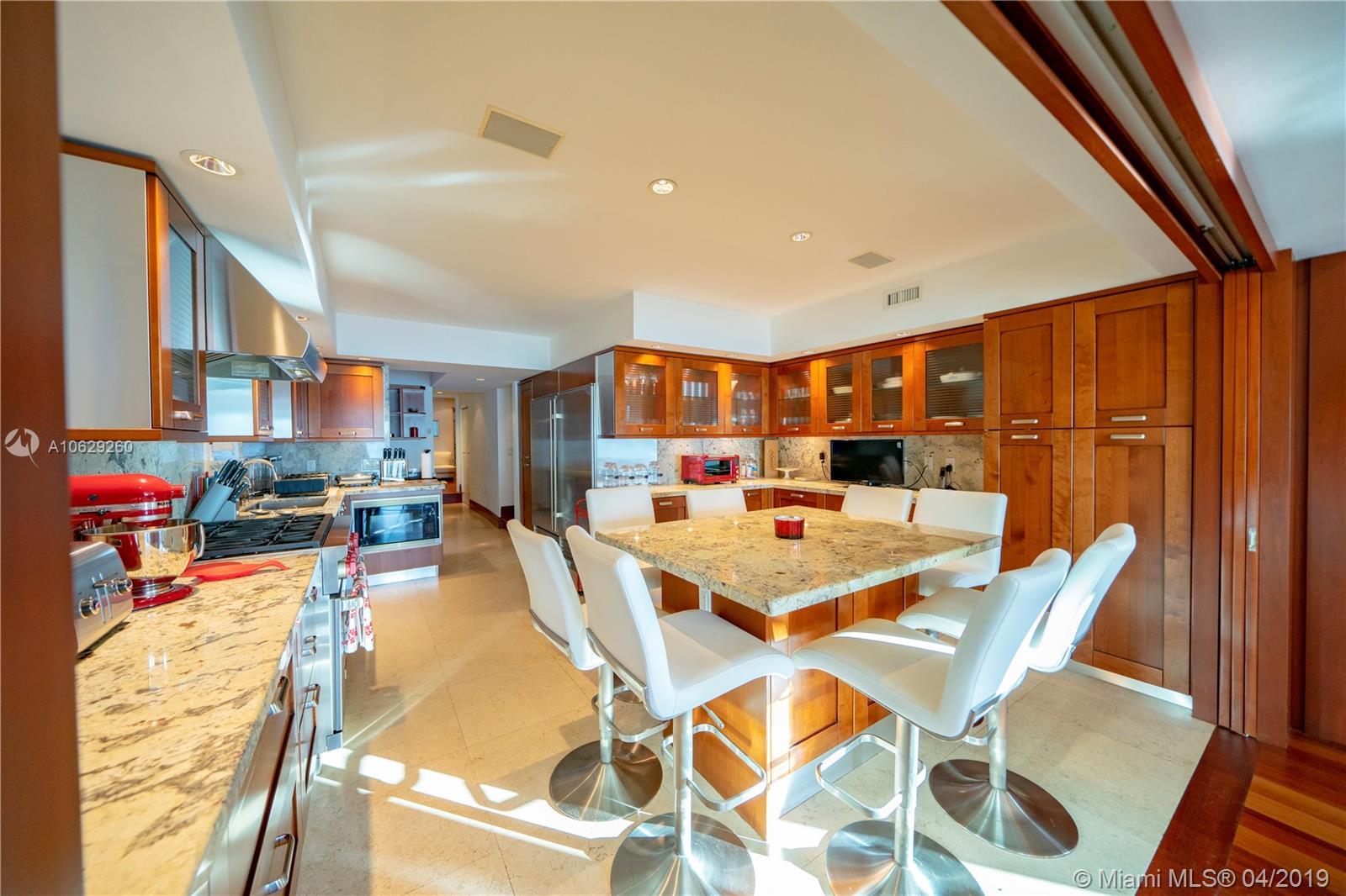 BAY HARBOR ISLAND - Residential