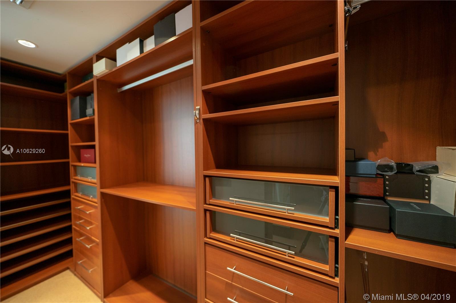 BAY HARBOR ISLAND - Residential