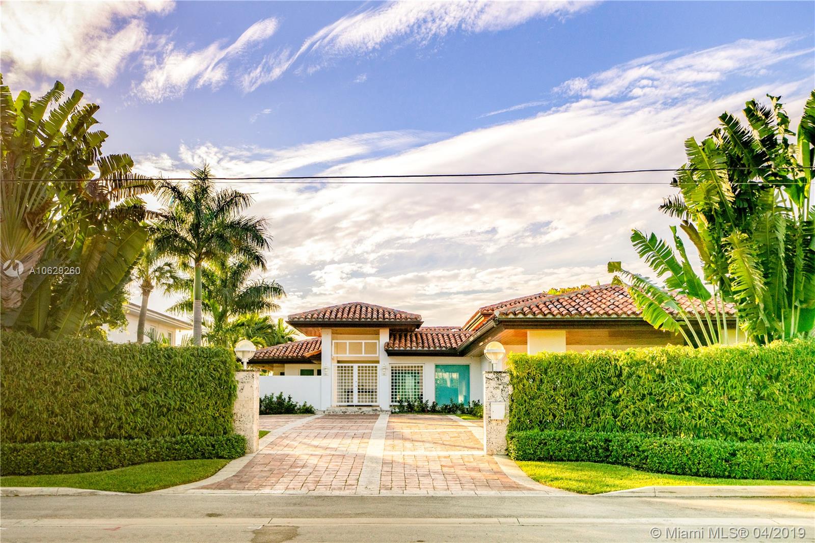 BAY HARBOR ISLAND - Residential