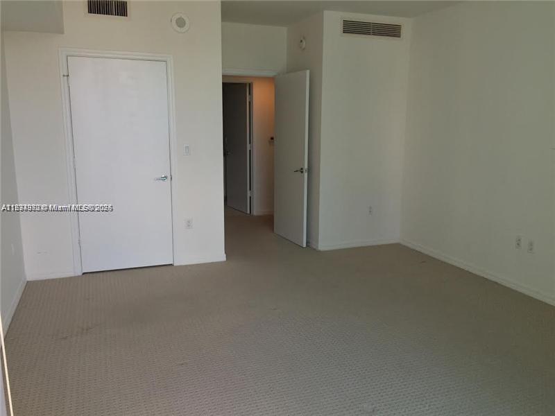 55 SE 6th St 3006