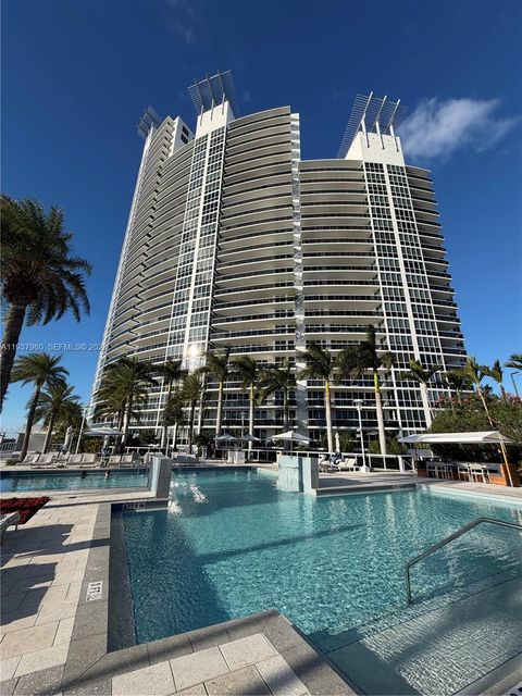 400 Alton Rd LPH-3007 Miami Beach FL 33139