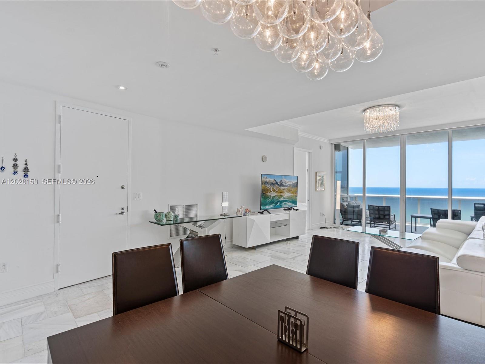 TRUMP PALACE CONDO - Residential