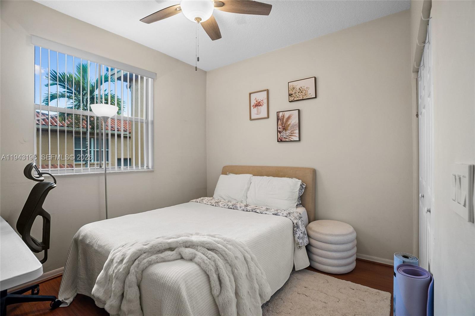 VILLAS AT HARBOR ISLES CO - Residential