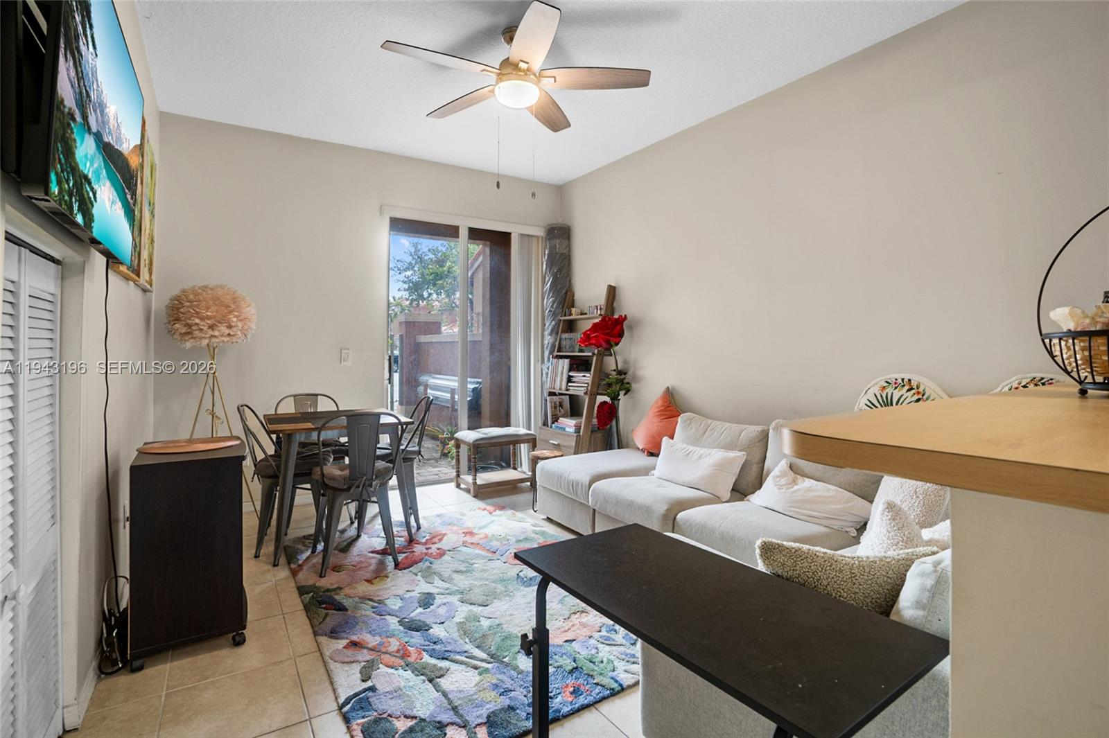 VILLAS AT HARBOR ISLES CO - Residential