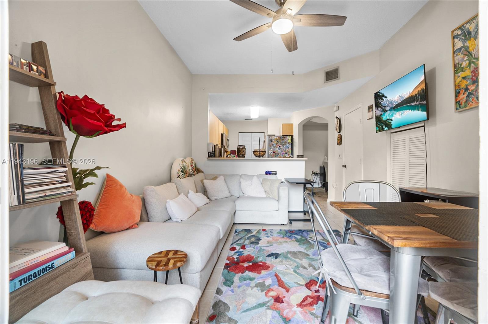 VILLAS AT HARBOR ISLES CO - Residential