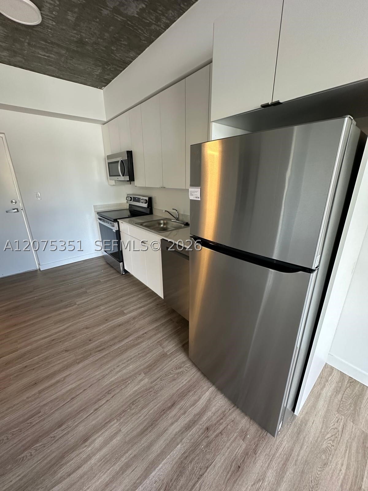 3422 NW 5th Ave 404