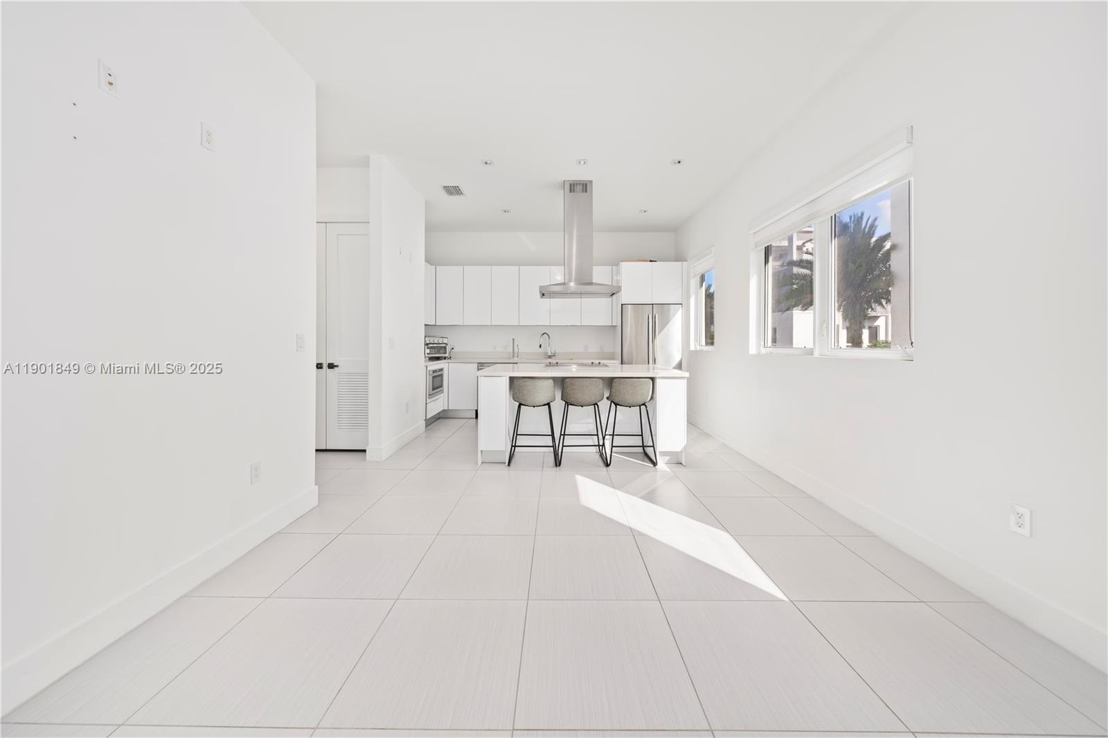 CONTEMPO TOWNHOMES - Residential
