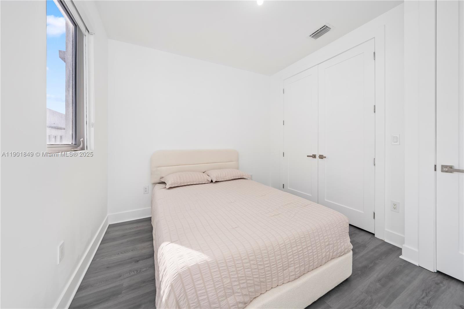 CONTEMPO TOWNHOMES - Residential